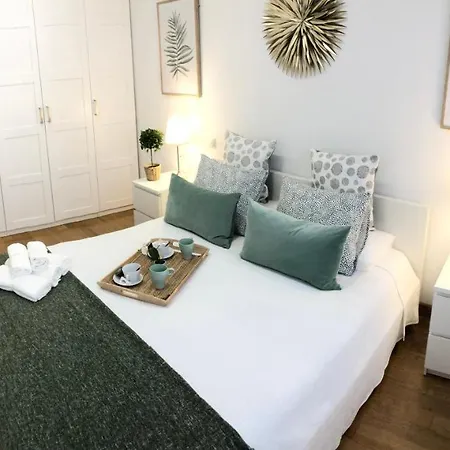 Apartamento 1 Centrico Garaje Wi-fi Para Trabajar * Castro Urdiales