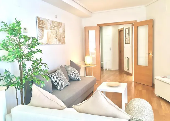 Apartamento 1 Centrico Garaje Wi-fi Para Trabajar *