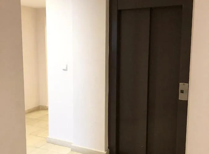 Apartamento 1 Centrico Garaje Wi-fi Para Trabajar Apartmán Castro Urdiales