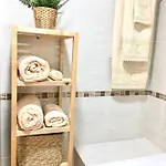 Apartamento 1 Centrico Garaje Wi-fi Para Trabajar كاسترو أورديالس