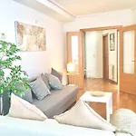 Apartamento 1 Centrico Garaje Wi-fi Para Trabajar *