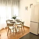 شقة Apartamento 1 Centrico Garaje Wi-fi Para Trabajar