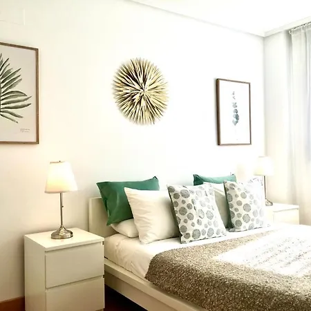 Apartamento 1 Centrico Garaje Wi-fi Para Trabajar Apartment *