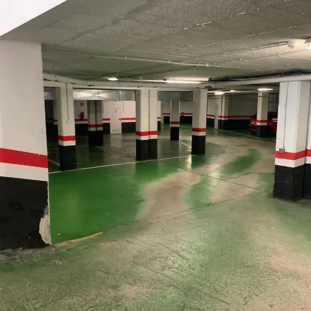 Apartamento 1 Centrico Garaje Wi-fi Para Trabajar