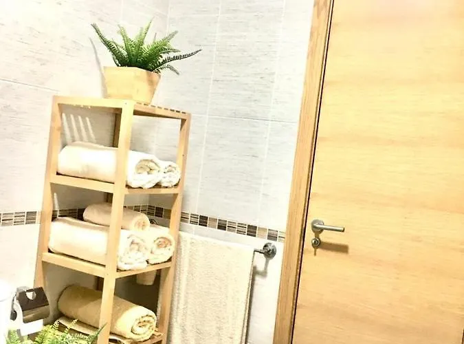 Apartamento 1 Centrico Garaje Wi-fi Para Trabajar Apartment *